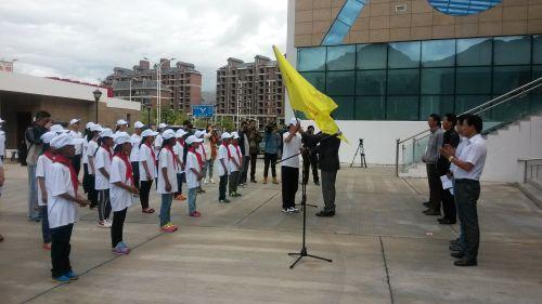 “藏甘少年手拉手-民族團(tuán)結(jié)一家親”夏令營活動在西藏青少年實踐教育基地啟動