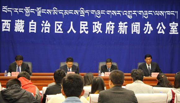 新聞發(fā)布會現(xiàn)場.jpg