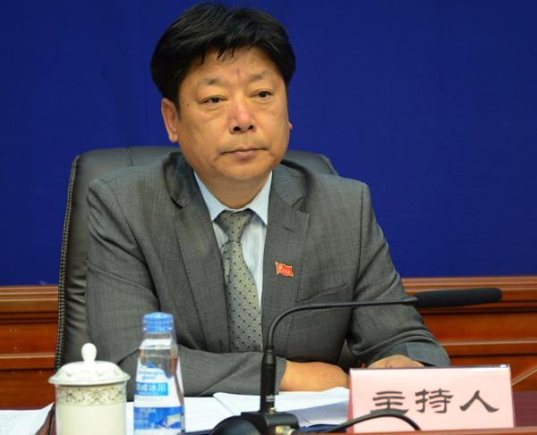 主持人：西藏自治區(qū)黨委宣傳部副部長、自治區(qū)黨委外宣辦（區(qū)政府新聞辦）主任 晉美旺措.jpg