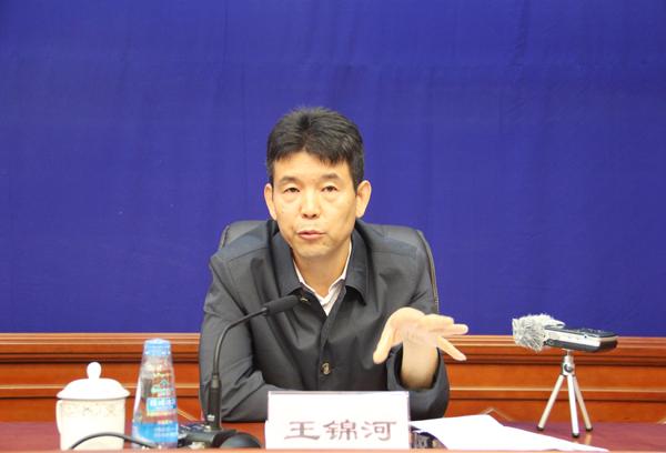 西藏自治區(qū)交通運輸廳黨委委員、副廳長 王錦河.jpg