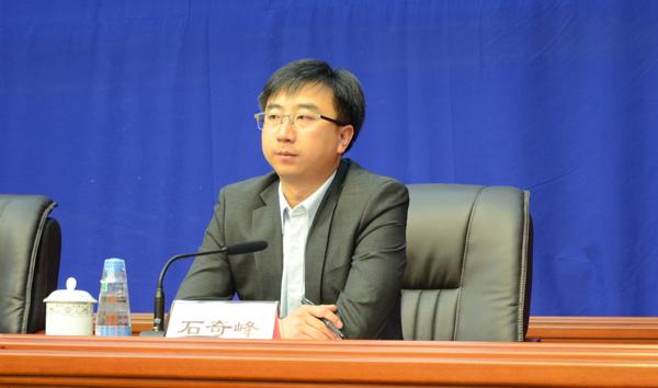 西藏自治區(qū)“四講四愛”活動(dòng)辦文秘組副組長(zhǎng).jpg