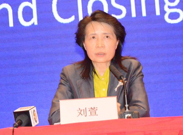 新聞發(fā)言人：西藏自治區(qū)政府副秘書長、第十六屆中國西藏—尼泊爾經(jīng)貿(mào)洽談會協(xié)調(diào)領(lǐng)導小組副組長 劉萱.jpg