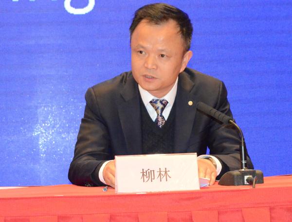 新聞發(fā)言人：西藏自治區(qū)外僑辦副主任、第十六屆中國西藏—尼泊爾經(jīng)貿(mào)洽談會協(xié)調(diào)領(lǐng)導小組副組長 柳林.jpg