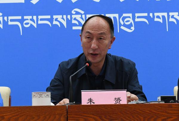 新聞發(fā)言人：區(qū)教育督導(dǎo)委員會(huì)常務(wù)副主任、區(qū)教育廳黨組成員 朱赟.jpg