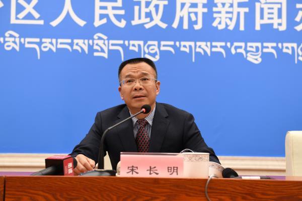 區(qū)建筑廳黨組成員、副廳長(zhǎng) 宋長(zhǎng)明.JPG