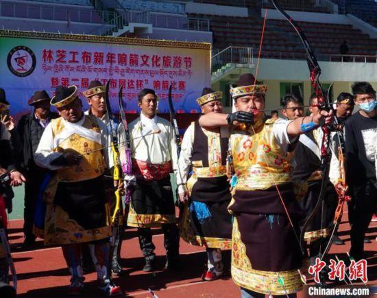 圖為響箭比賽現(xiàn)場。　冉文娟 攝