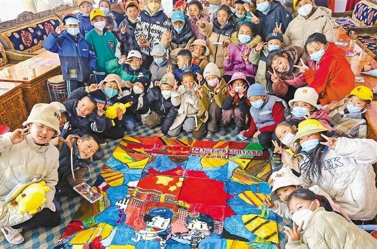 共繪民族團(tuán)結(jié)情